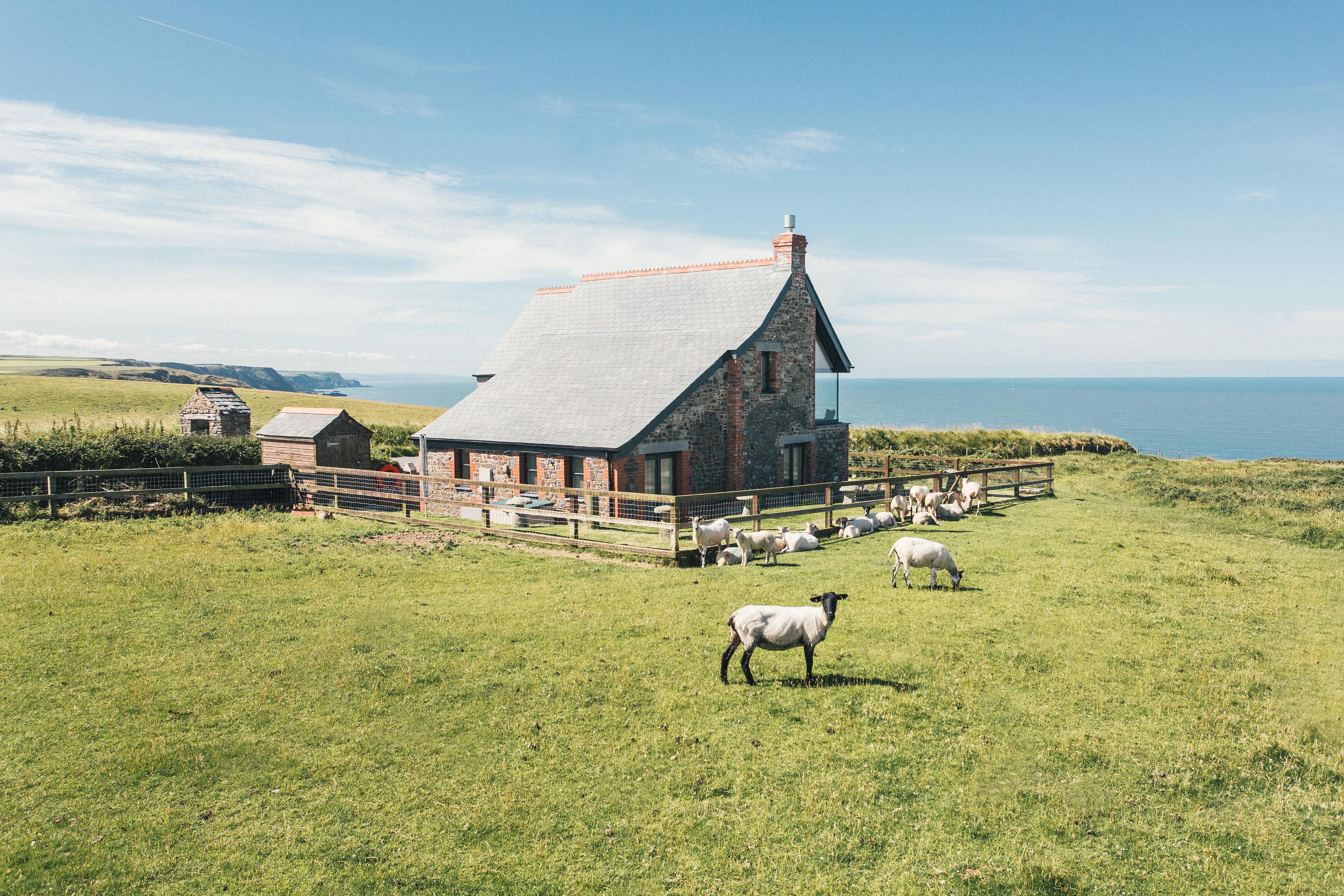 Clifftop home with sea view